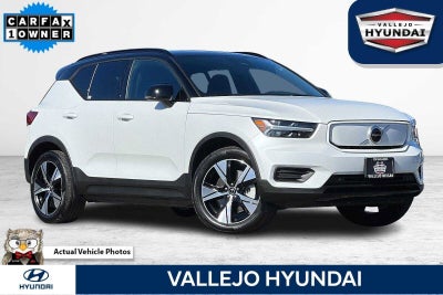 2022 Volvo XC40 Recharge Pure Electric Twin
