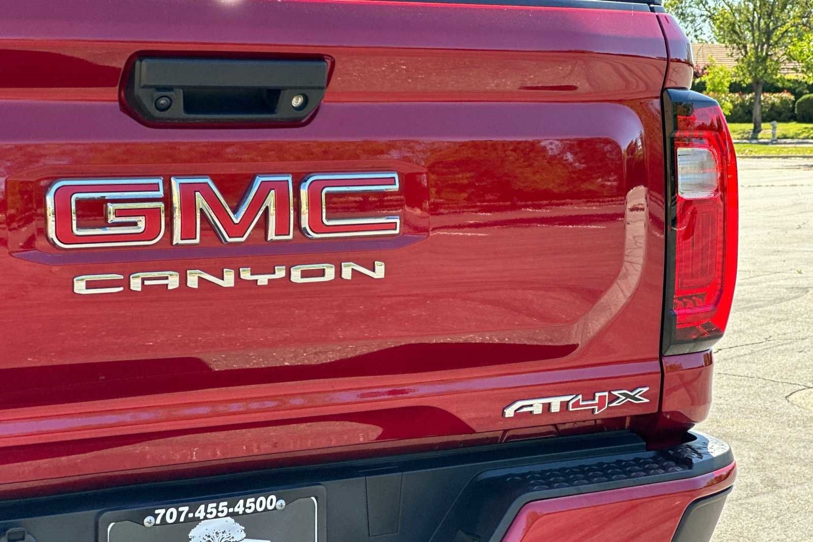 2023 GMC Canyon 4WD AT4X