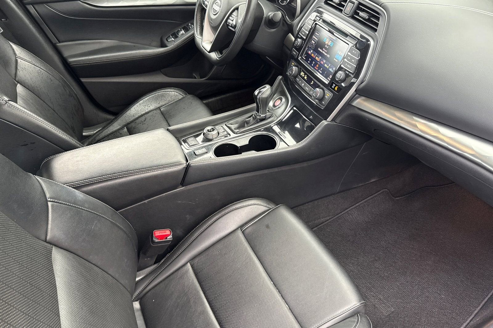 2023 Nissan Maxima SV