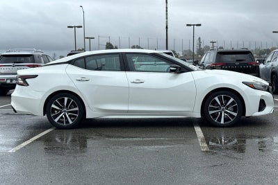 2023 Nissan Maxima SV