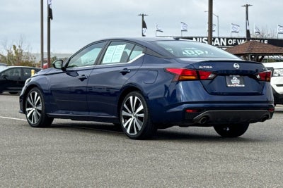 2022 Nissan Altima 2.5 SR