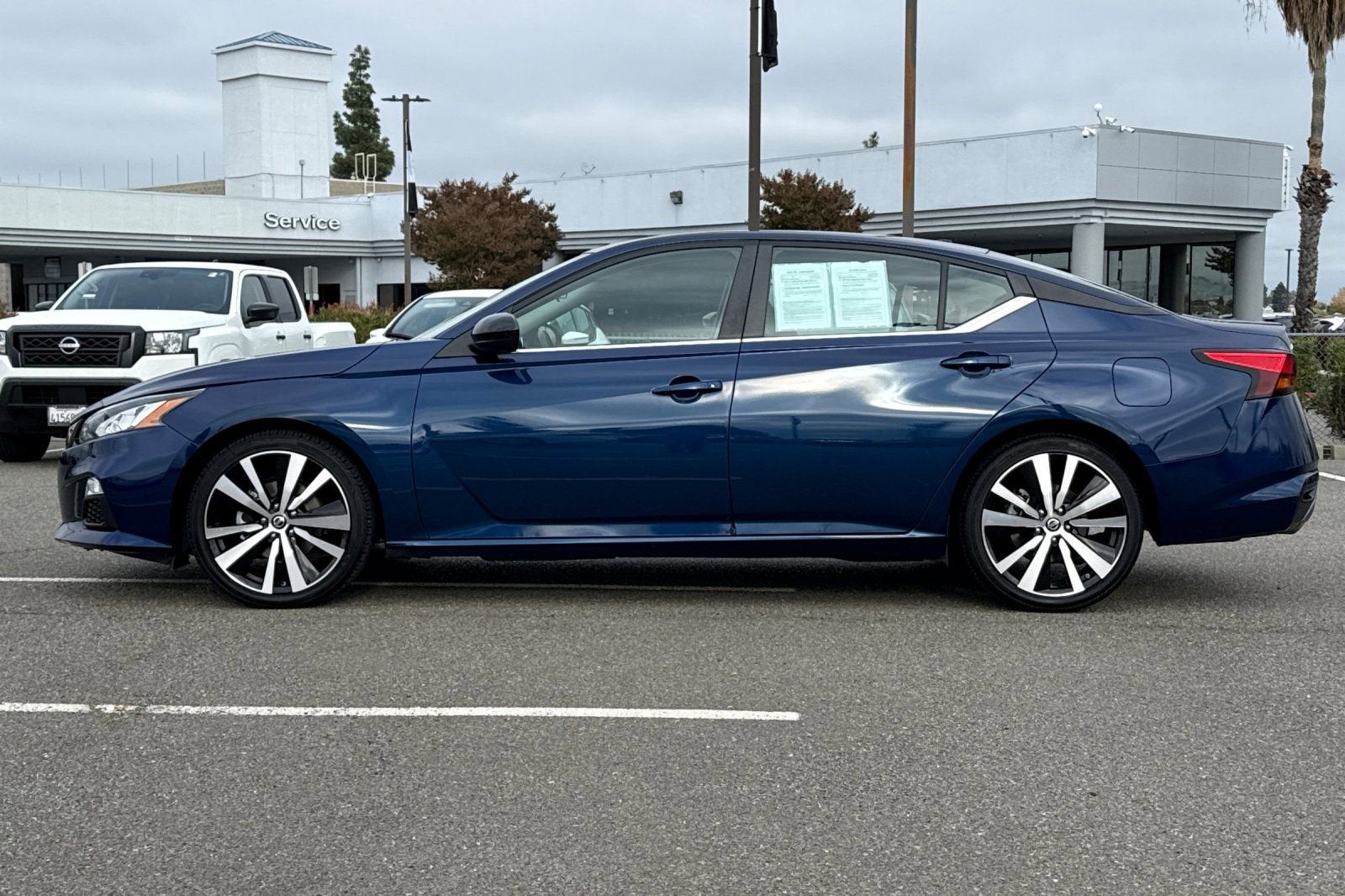 2022 Nissan Altima 2.5 SR