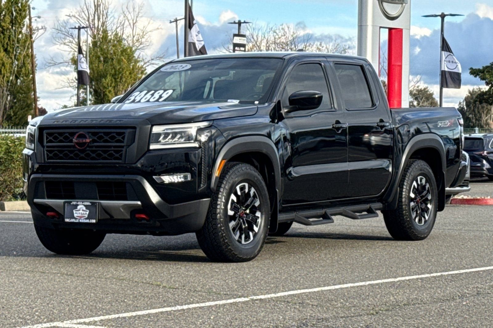 2023 Nissan Frontier PRO-X