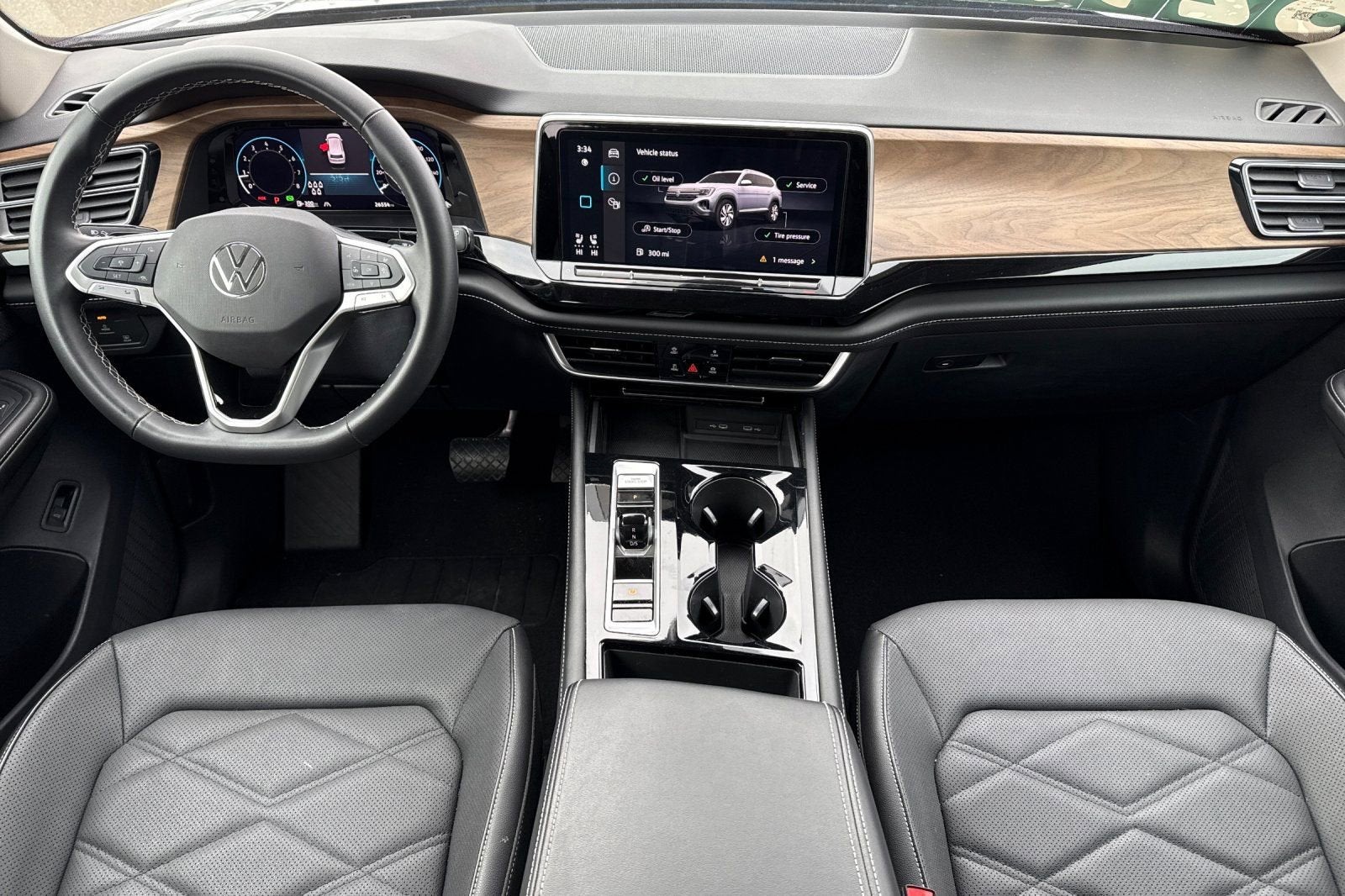 2024 Volkswagen Atlas 2.0T SE w/Technology