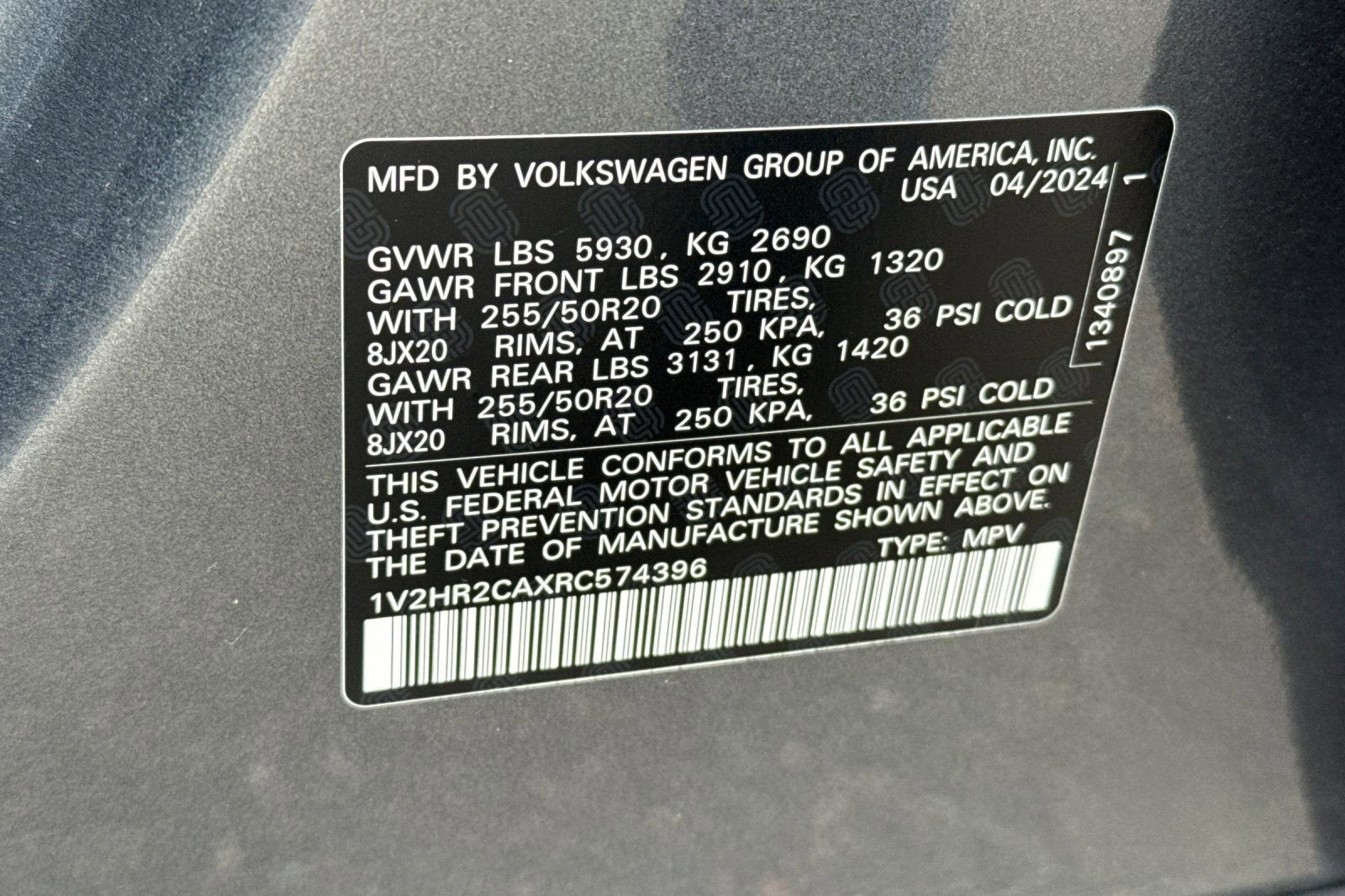 2024 Volkswagen Atlas 2.0T SE w/Technology