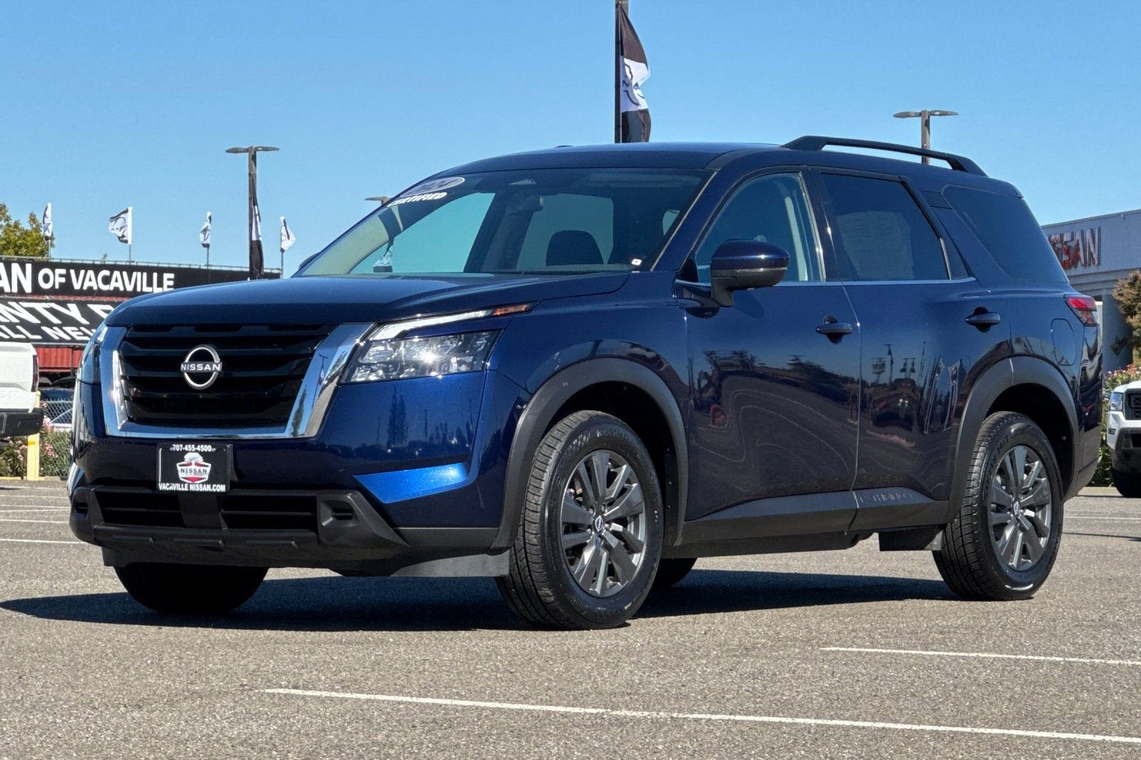 2024 Nissan Pathfinder SV