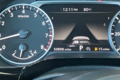 2024 Nissan Pathfinder SV