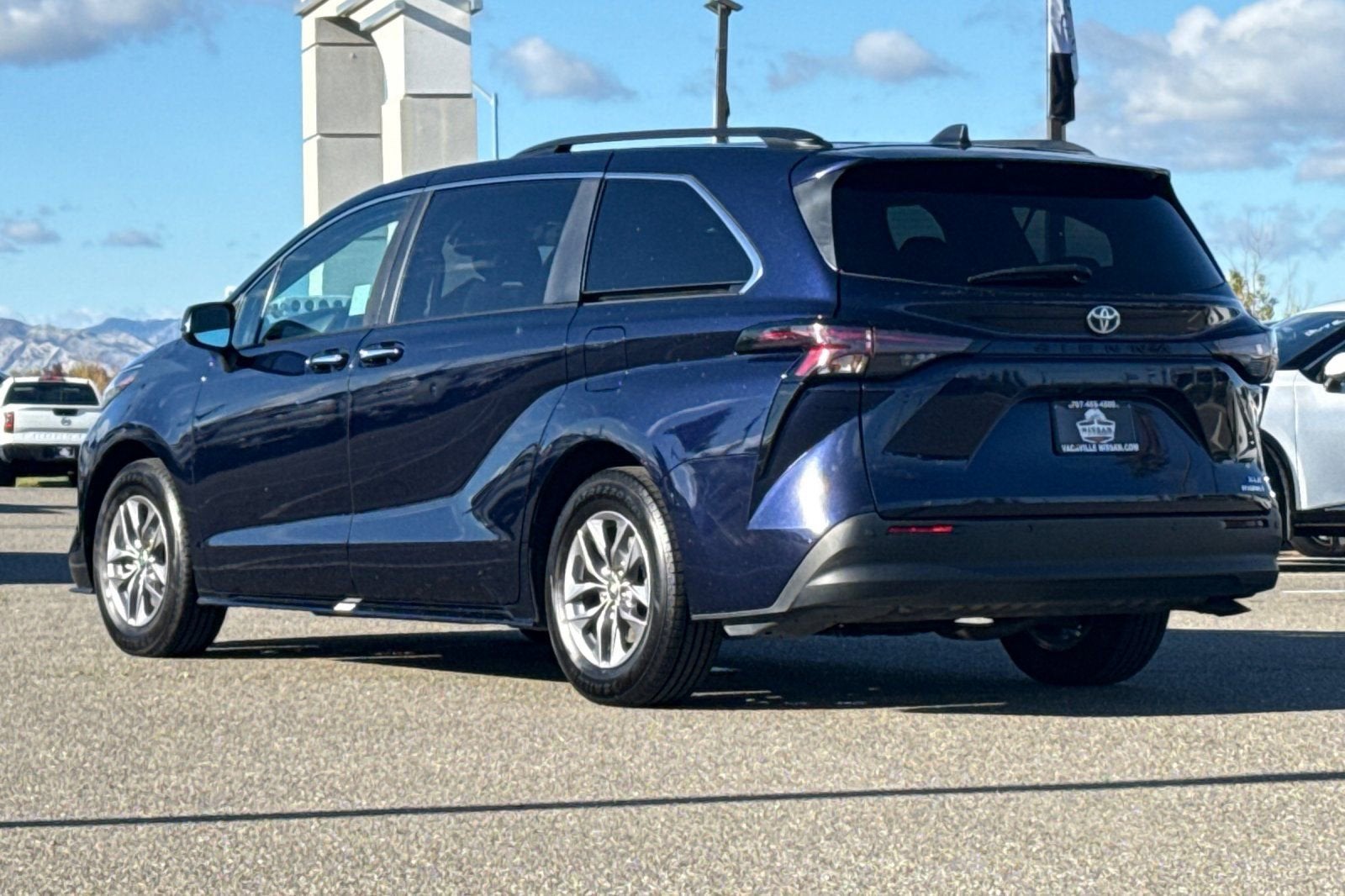 2024 Toyota Sienna XLE