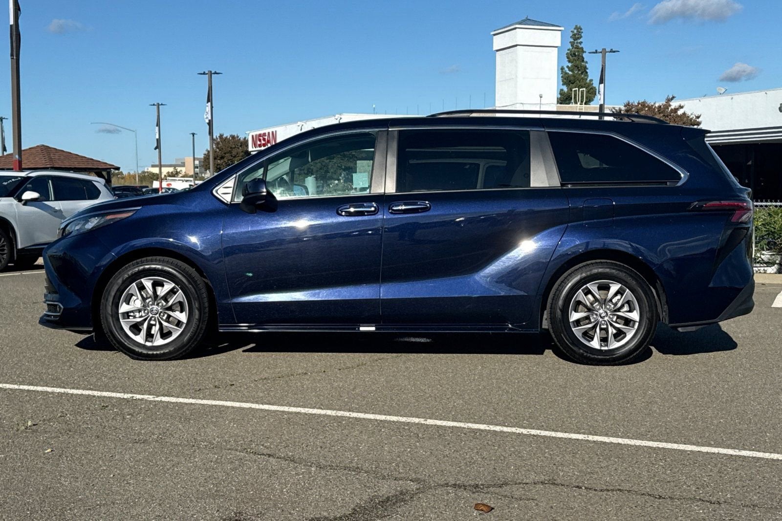 2024 Toyota Sienna XLE