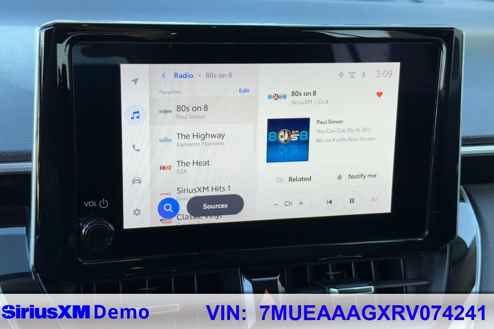 2024 Toyota Corolla Cross XLE