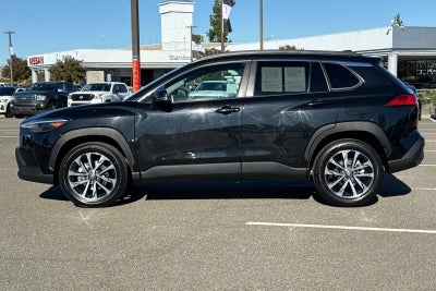 2024 Toyota Corolla Cross XLE