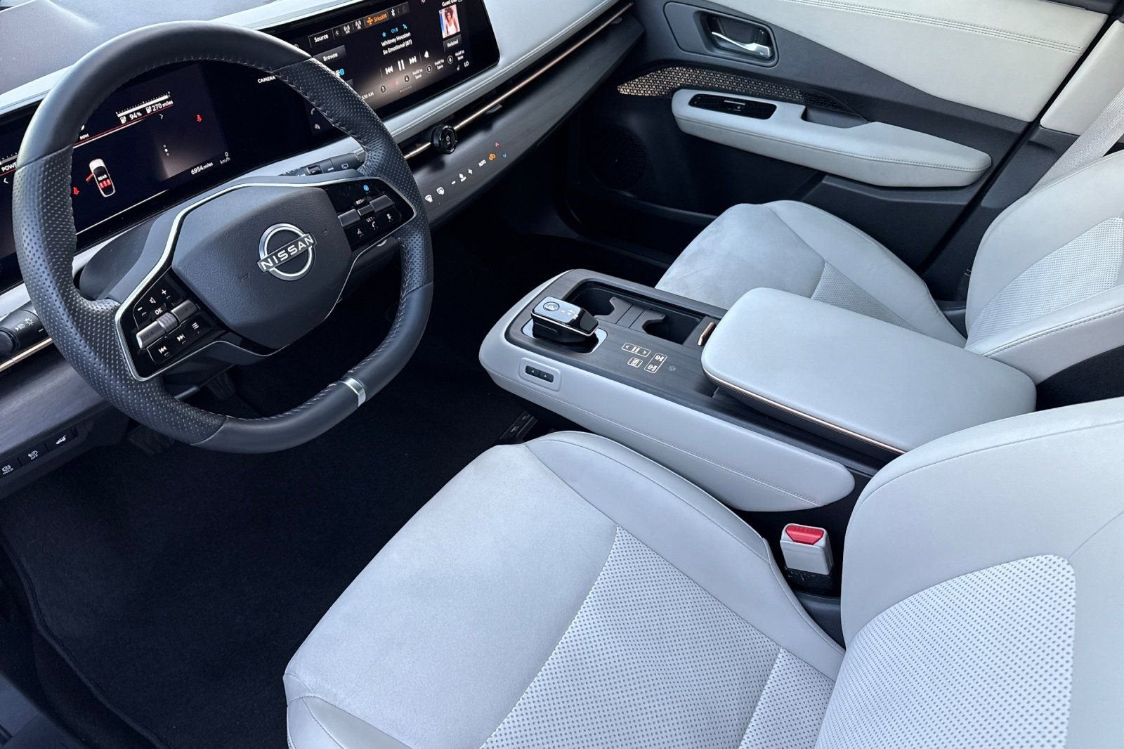 2024 Nissan ARIYA EVOLVE+