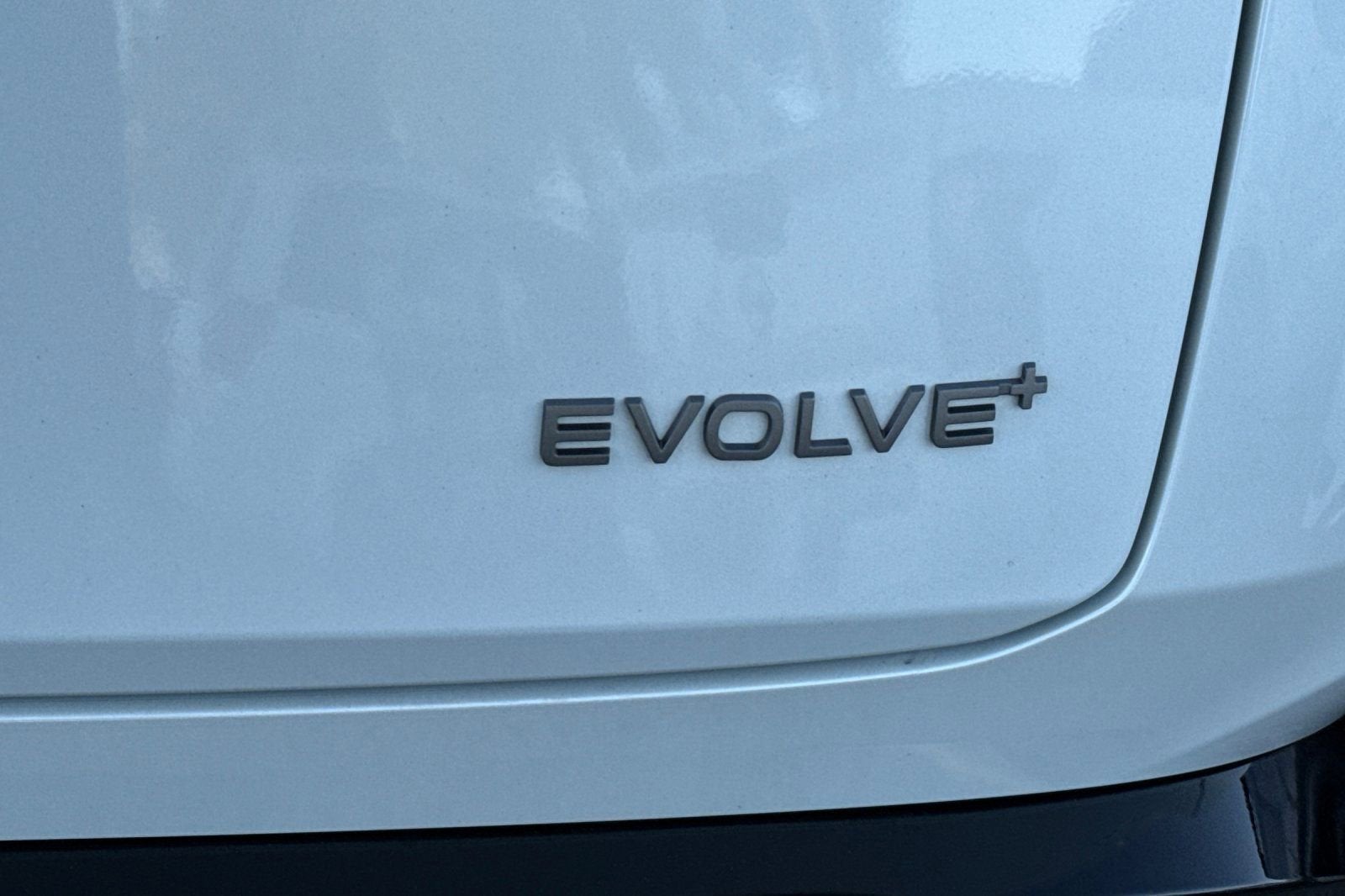 2024 Nissan ARIYA EVOLVE+