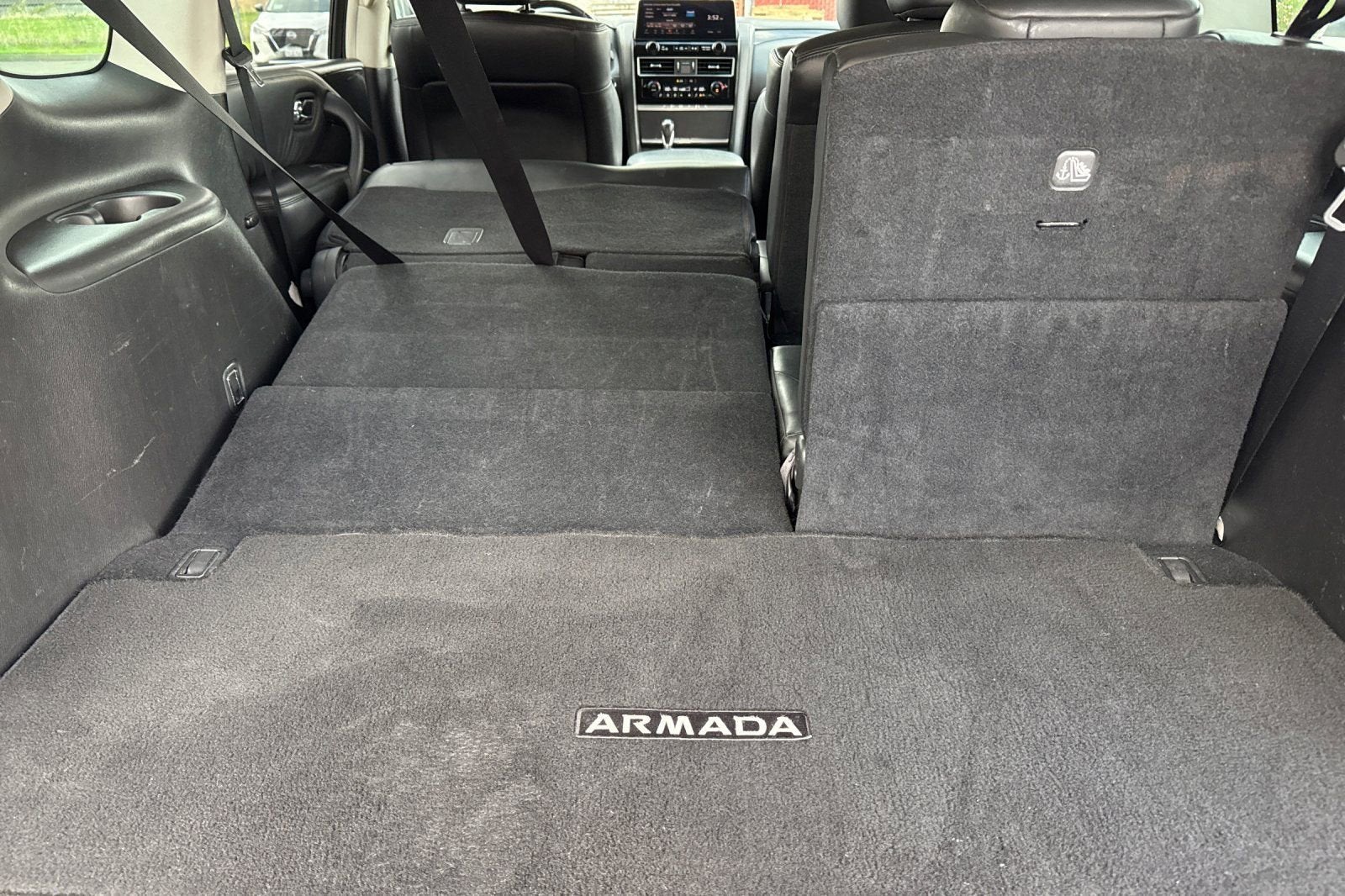 2023 Nissan Armada SV