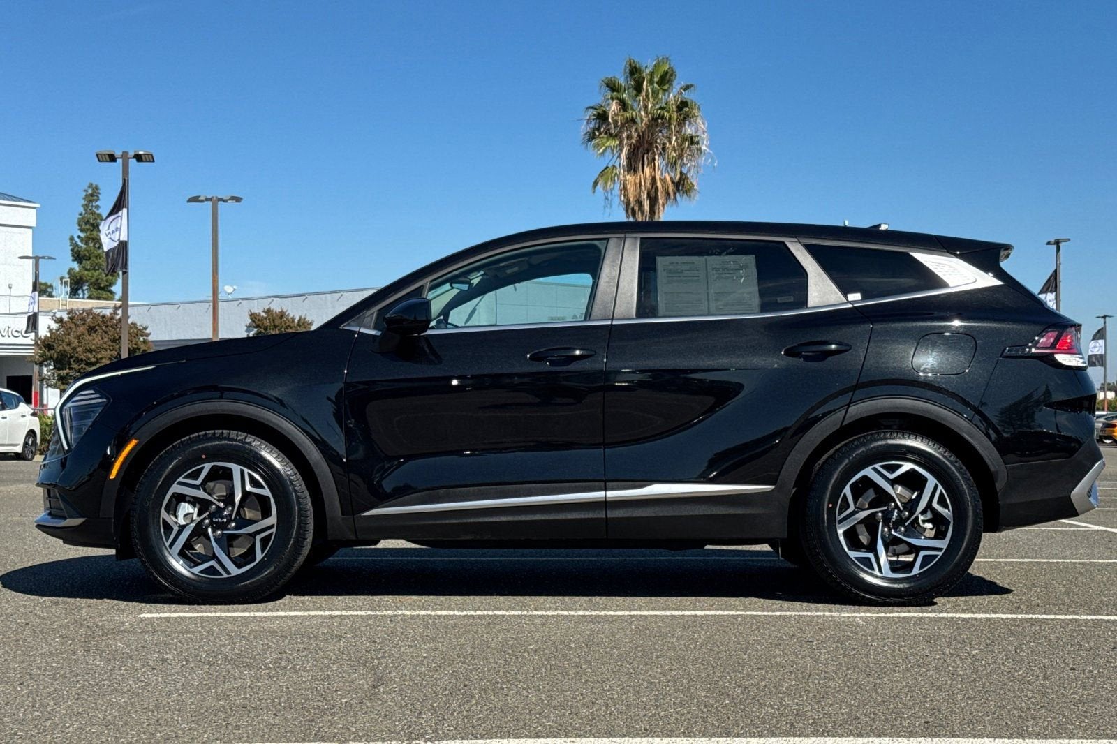 2024 Kia Sportage LX