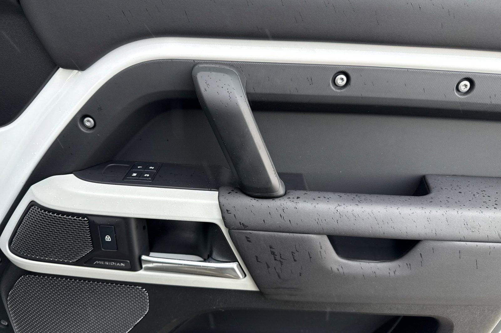 2024 Land Rover Defender S