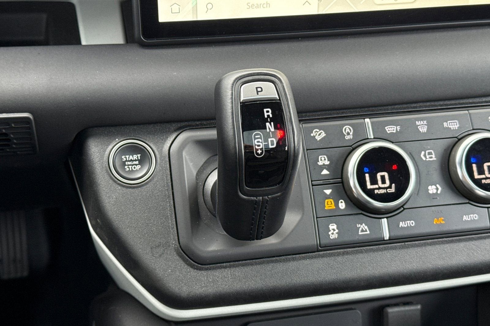 2024 Land Rover Defender S