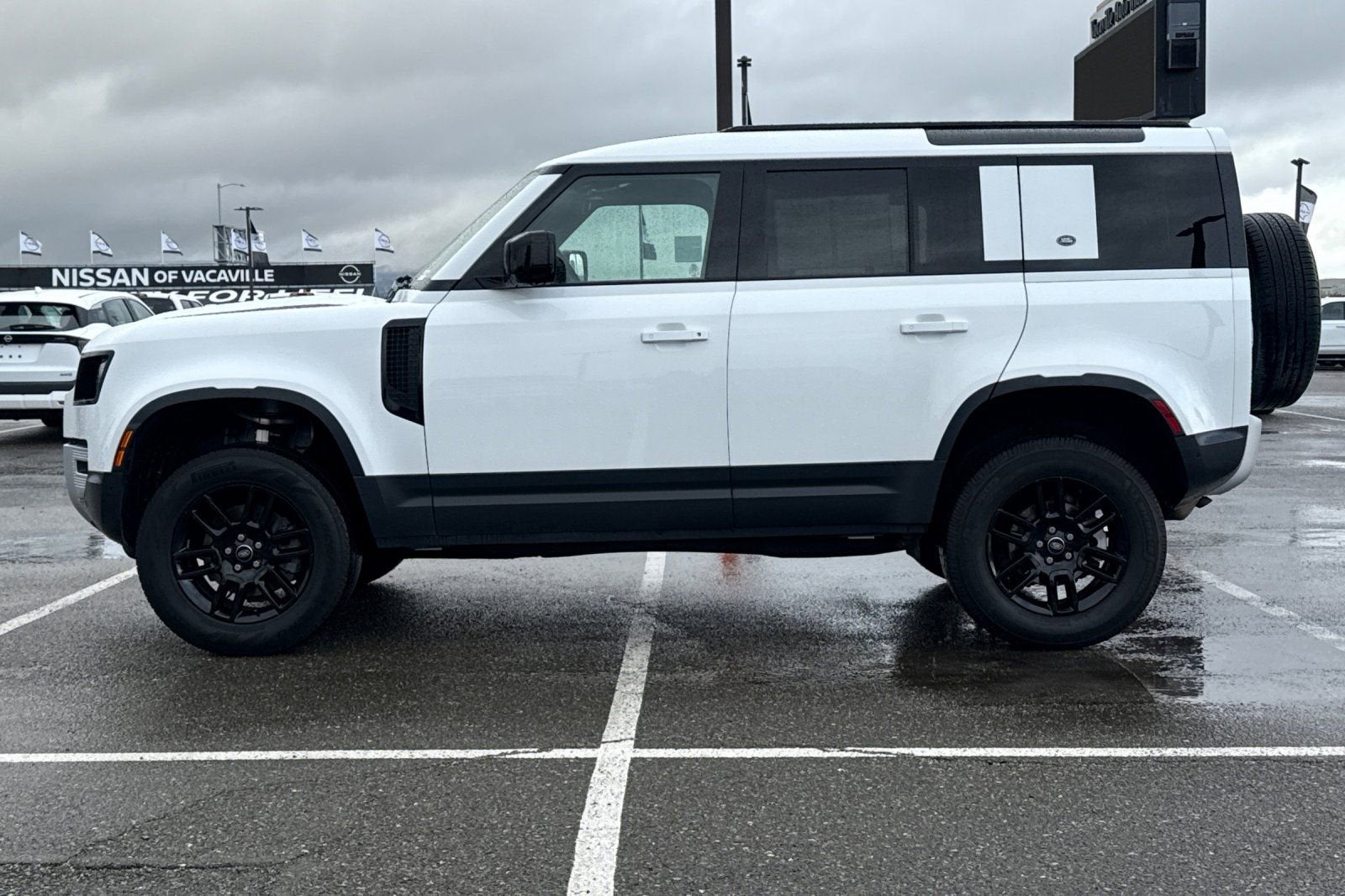 2024 Land Rover Defender S