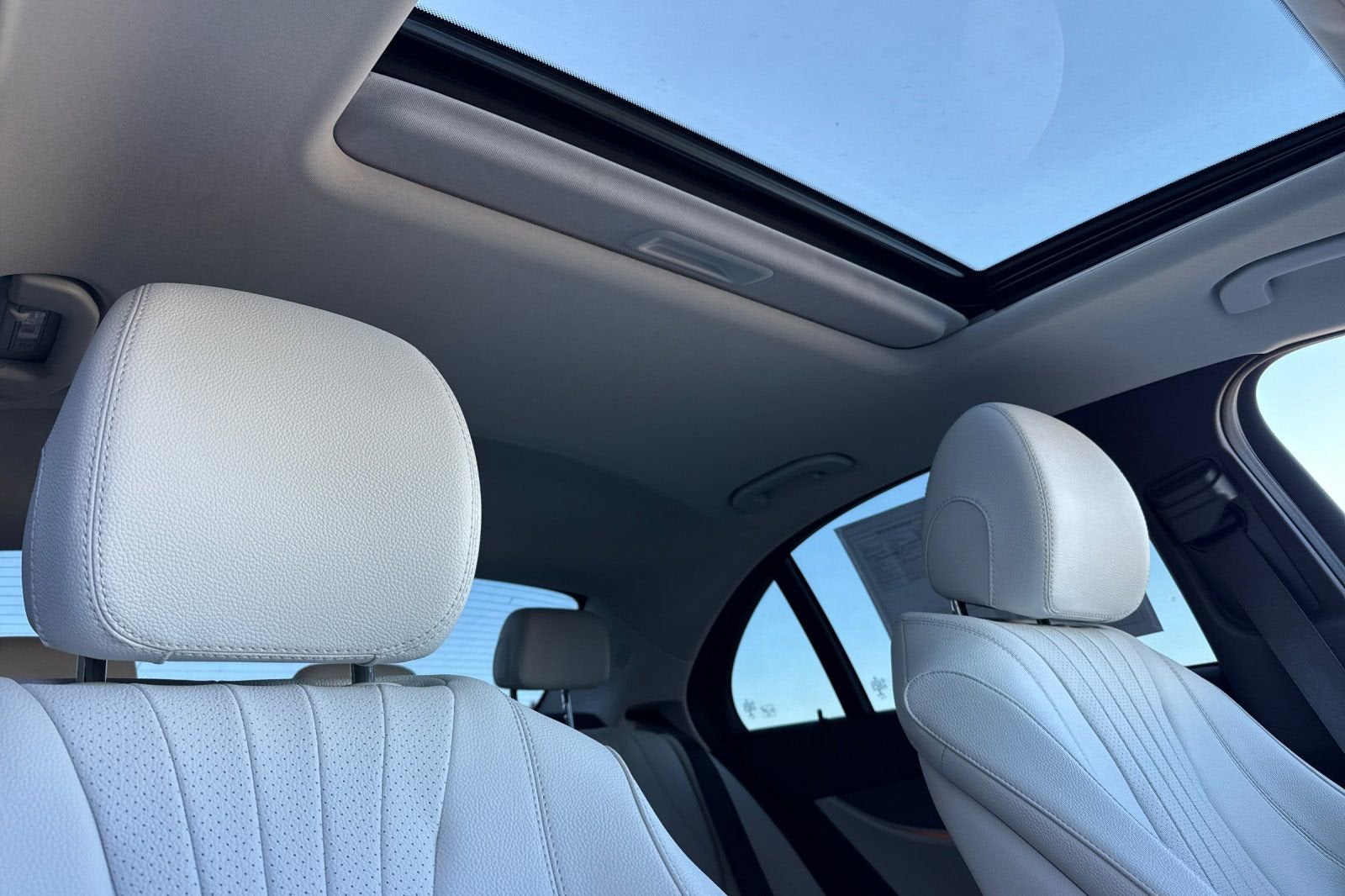 2022 Mercedes-Benz E-Class E 350