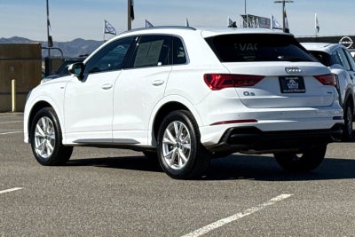 2024 Audi Q3 S line Premium