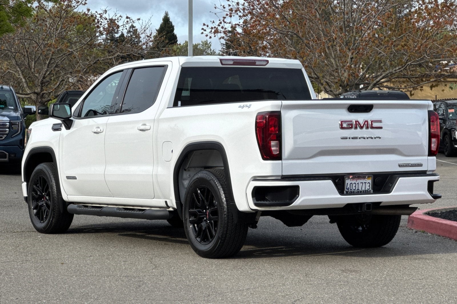 2023 GMC Sierra 1500 Elevation