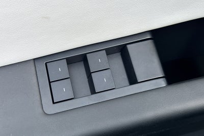 2024 Tesla Cybertruck Base