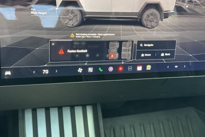 2024 Tesla Cybertruck Base