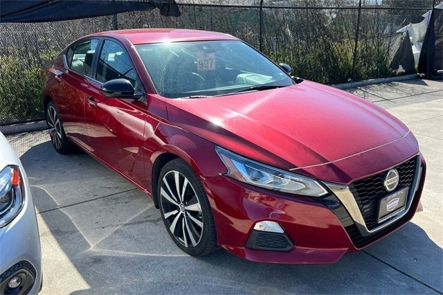 2022 Nissan Altima 2.5 SR