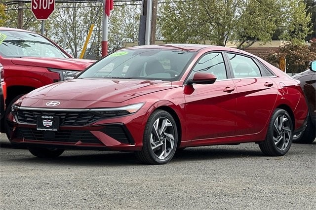 2025 Hyundai Elantra SEL Convenience