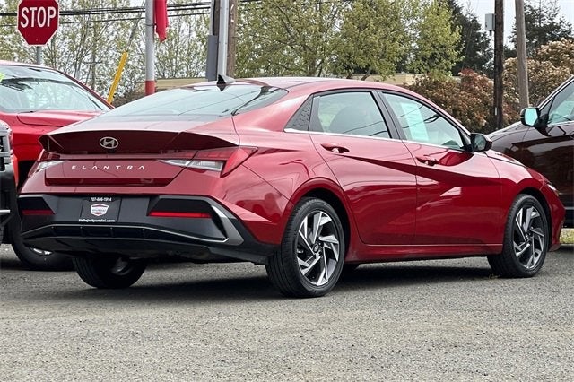 2025 Hyundai Elantra SEL Convenience