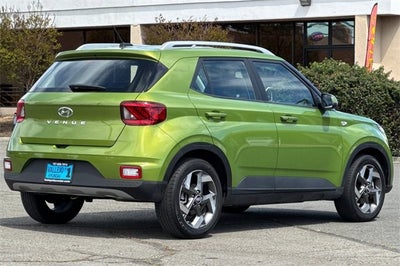 2024 Hyundai Venue SEL
