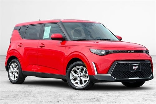 2023 Kia Soul LX