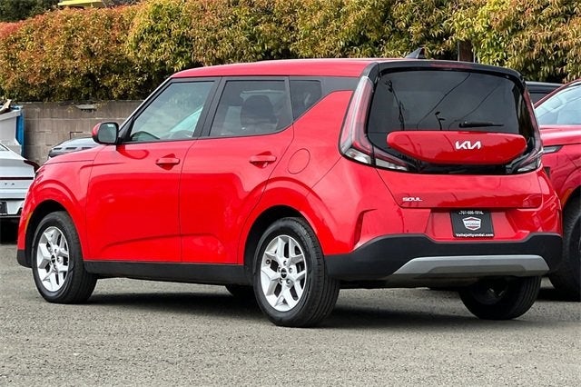 2023 Kia Soul LX