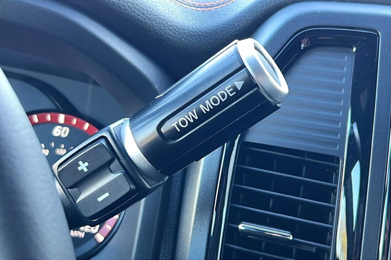 2023 Nissan Titan PRO-4X