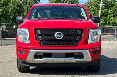 2021 Nissan Titan SV