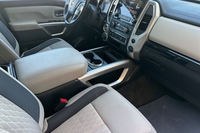 2021 Nissan Titan SV