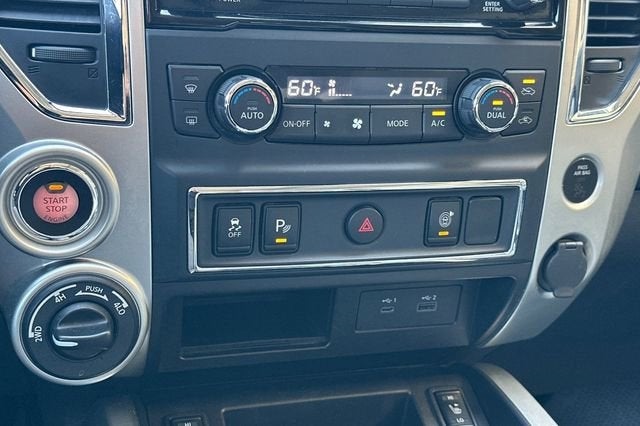 2021 Nissan Titan SV