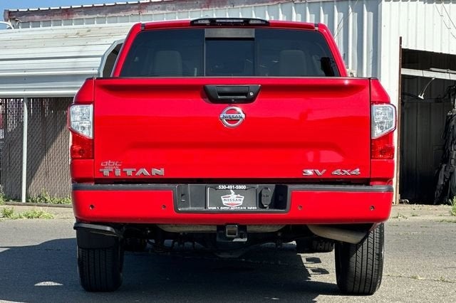 2021 Nissan Titan SV