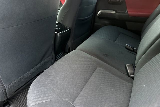 2022 Toyota Tacoma 2WD SR5