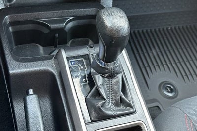 2022 Toyota Tacoma 2WD SR5