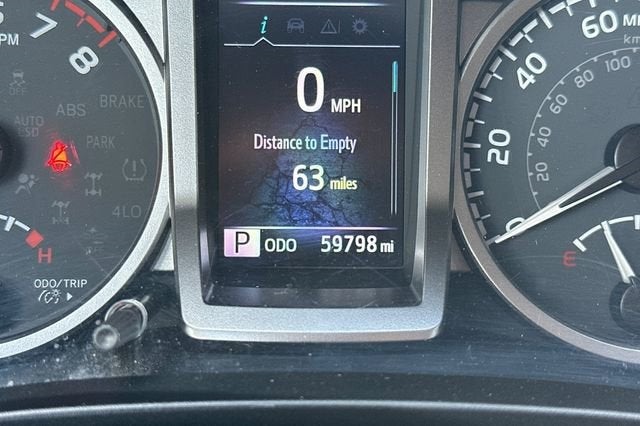 2022 Toyota Tacoma 2WD SR5