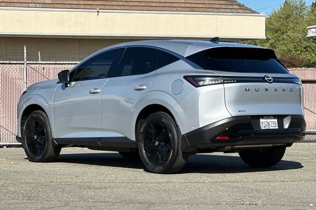 2025 Nissan Murano SV