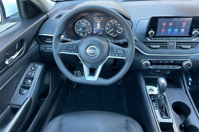 2022 Nissan Altima 2.5 S