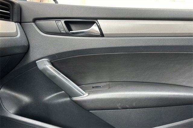 2021 Volkswagen Passat 2.0T SE