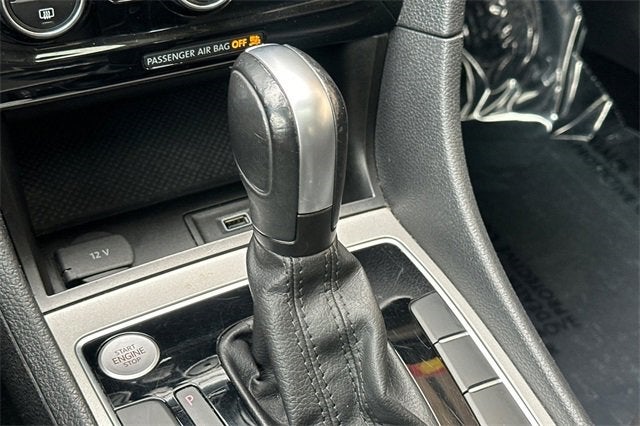 2021 Volkswagen Passat 2.0T SE