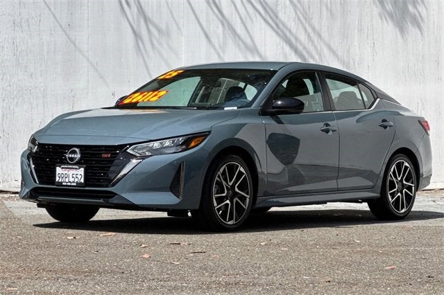 2025 Nissan Sentra SR