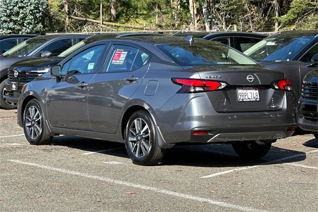 2025 Nissan Versa SV