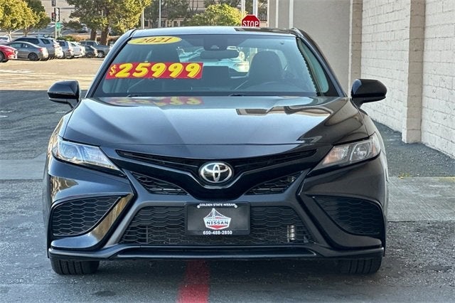 2021 Toyota Camry SE