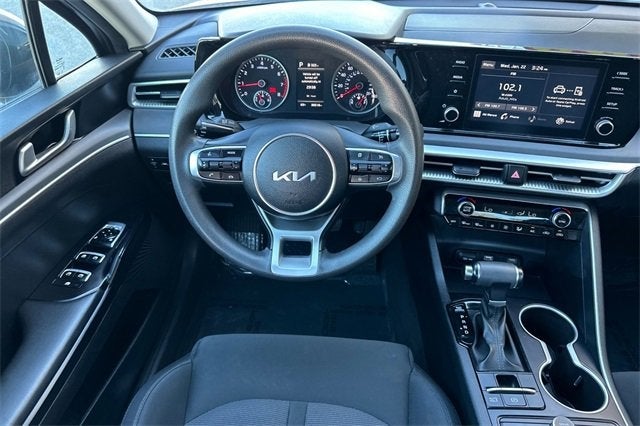 2022 Kia K5 LXS