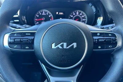 2022 Kia K5 LXS